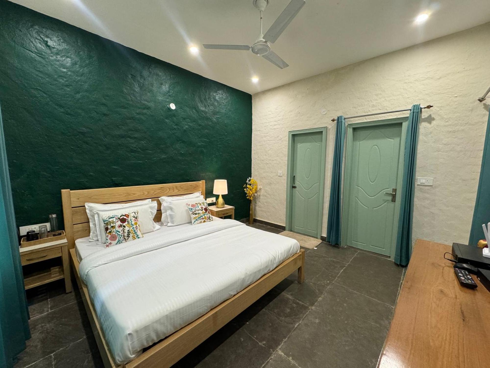 Cliff House, 3Br Lux Farmhouse 2Km To Rajpur Road Dehradun Esterno foto